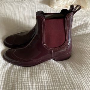 Rain boots